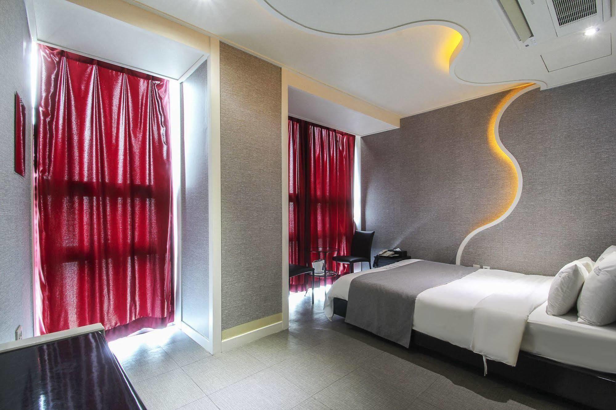 Nuri Hotel Busan Esterno foto
